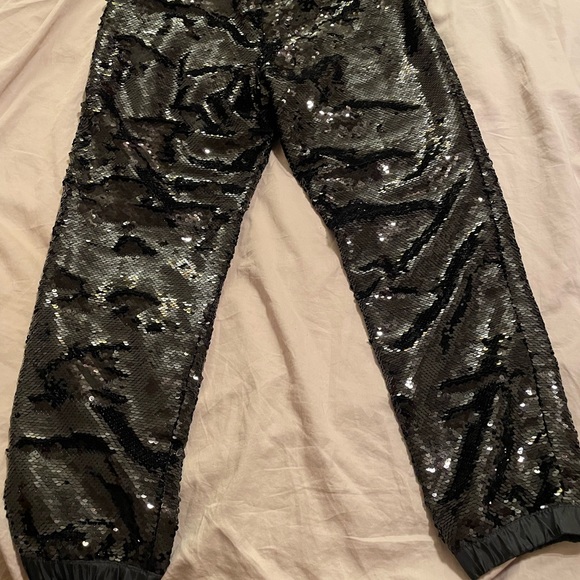 COPY - Express XS Black Sequin Joggers - Picture 5 of 5